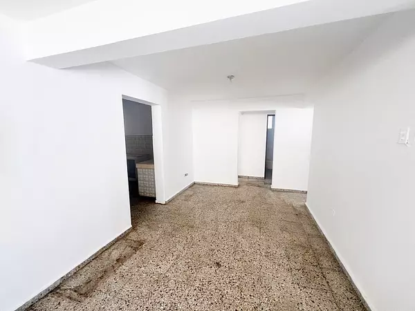 oficinas y locales comerciales - propiedad comercial en Arroyo hondo 9