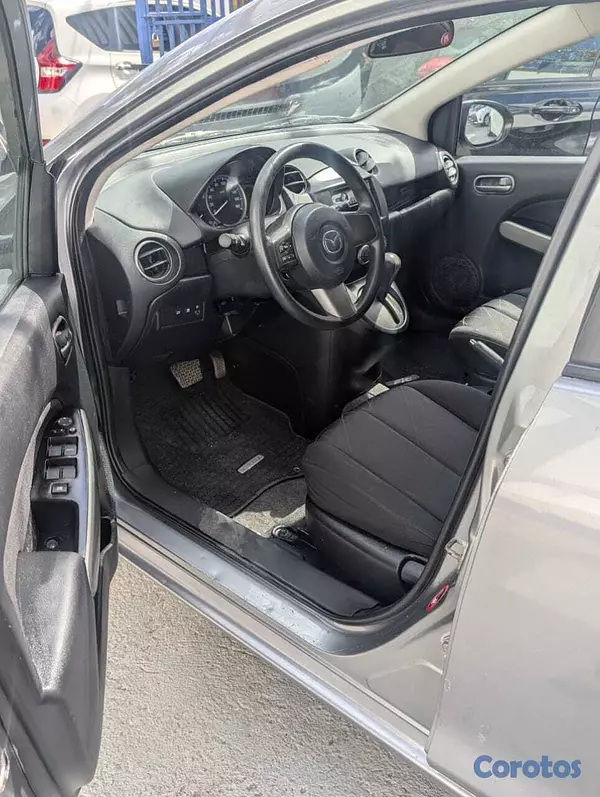carros - MAZDA DEMIO 2013 6