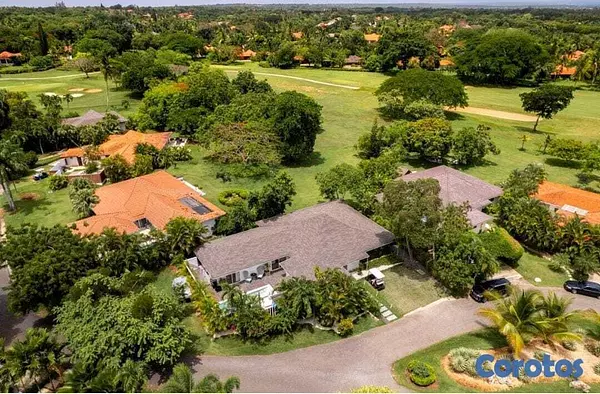 casas vacacionales y villas - Villa en Casa de Campo la Romana Vista Golf  2