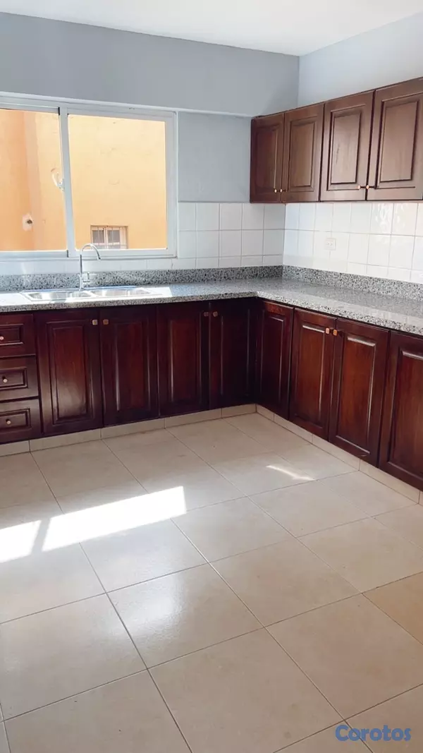 apartamentos - Amplio y fresco Apto en el Millon 5