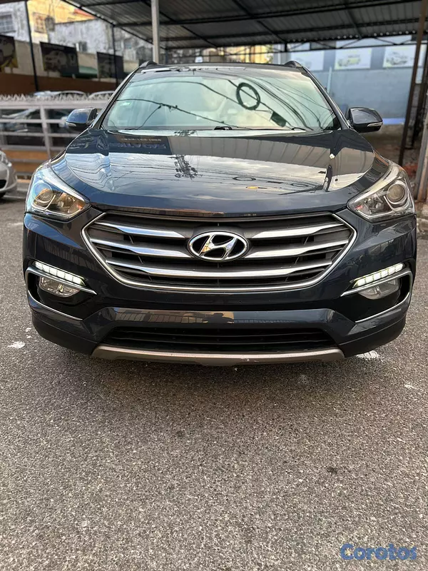 jeepetas y camionetas - Hyundai Santa Fe 2017 Doch 6