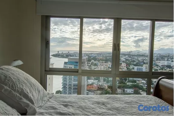 apartamentos - Se vende apartamento de lujo  Malecon center con vista al mar Distrito Nacional 4