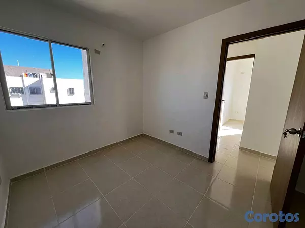 apartamentos - APARTAMENTO EN ALQUILER EN 17,000 MIL CON MANTENIMIENTO INCLUIDO 🏡  2