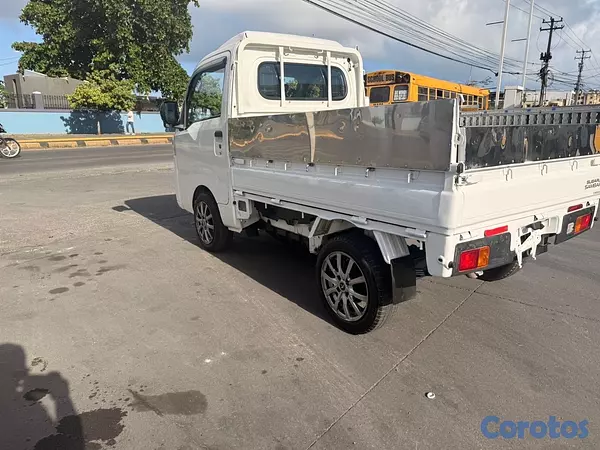 otros vehiculos - daihatsu hijet Recien importada 10