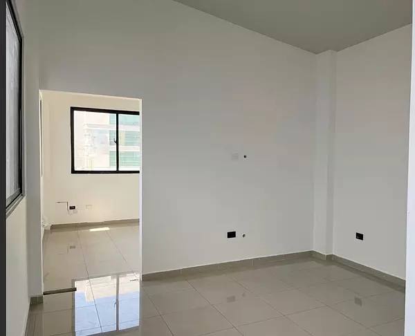 oficinas y locales comerciales - Local Piantini 4