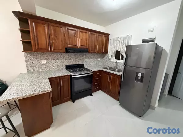apartamentos - Ciudad del Sol - Apt de 3 habitaciones y 2 baños, sala cocina y comedor.  5