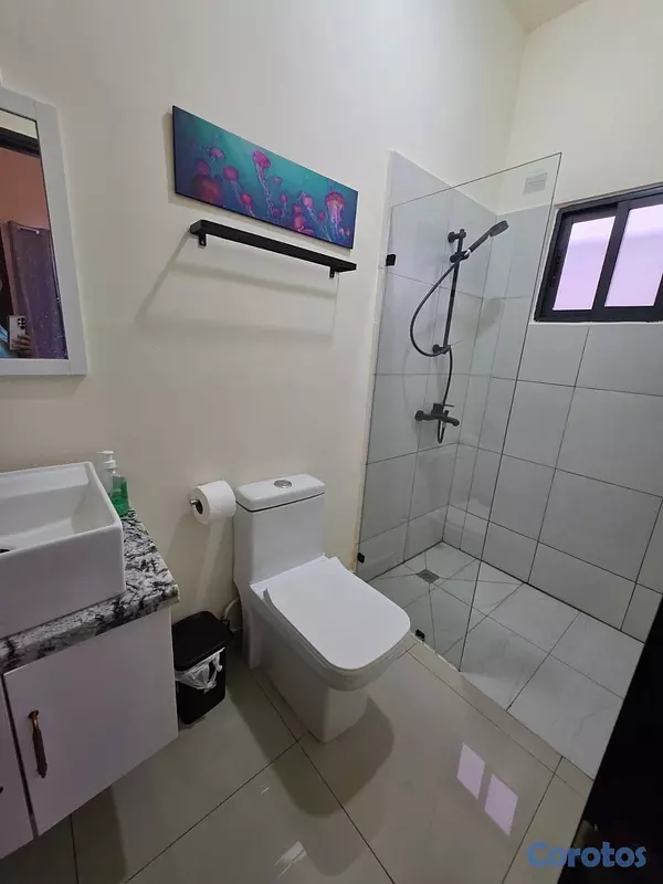 casas - rento amplia casa en Brisas de Punta Cana 4