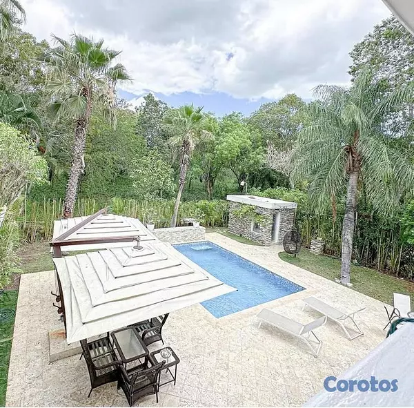 otros inmuebles - Vendo Town House en Juan Dolio 2
