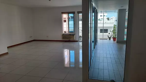 apartamentos - Se vende apartamento en Evaristo Morales 1