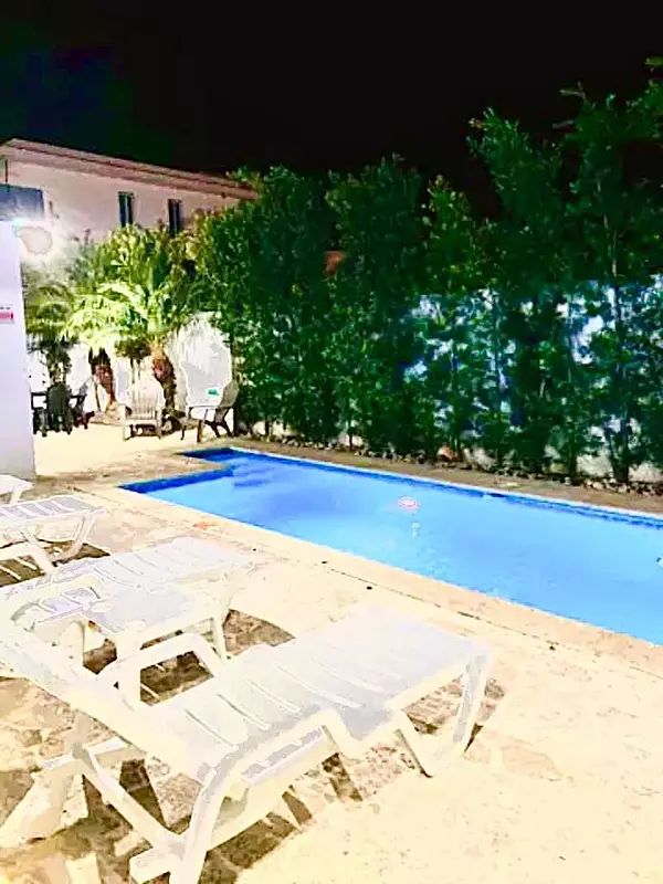 casas - Vivienda con Piscina en Residencial Privado, Llanos de Gurabo 2