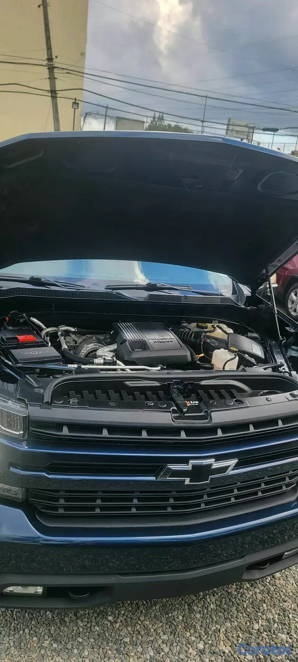 jeepetas y camionetas - CHEVROLET SILVERADO DIESEL 2020 10
