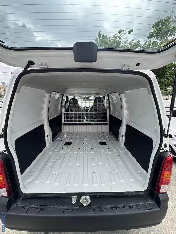 jeepetas y camionetas - Suzuki EECO 2026 0KM 9