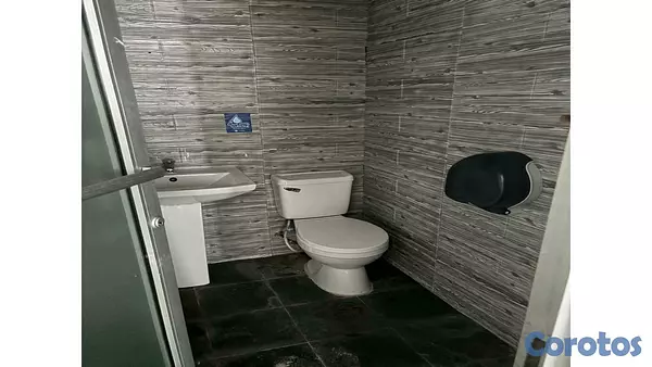 oficinas y locales comerciales - Alquiler Local Comercial Naco 2do Piso 2