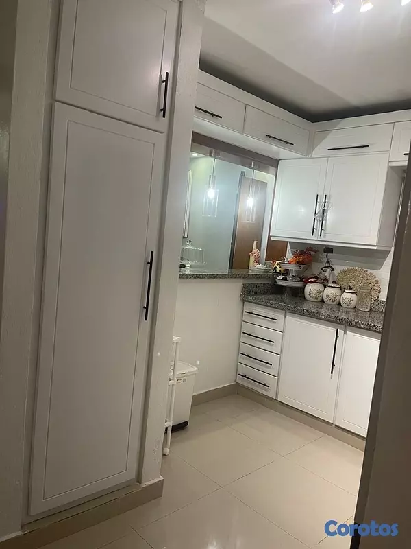 apartamentos - venta de apartamento primer piso con patio en la autopista de san Isidro  2