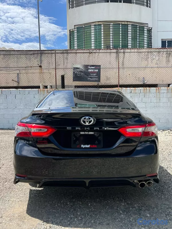 carros - Toyota Camry SE 2018 6