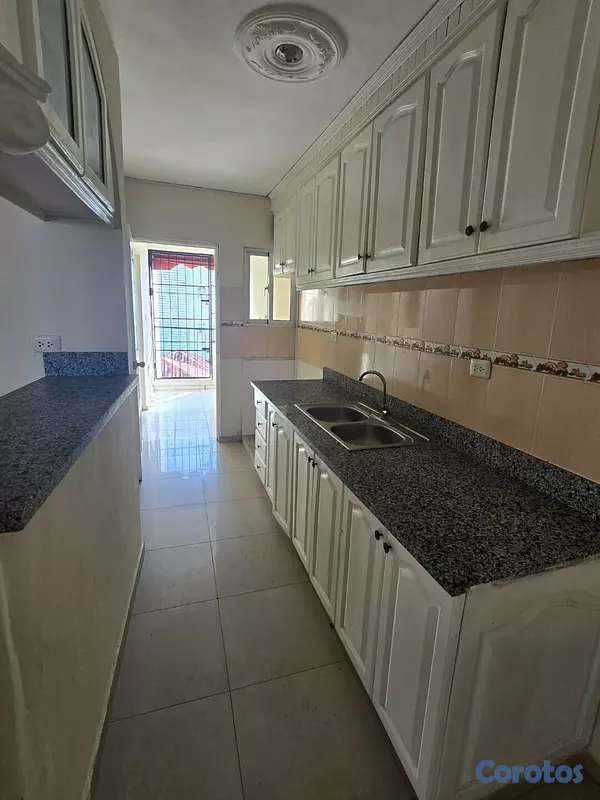 apartamentos - Amplio apartamento en venta ubicado en Corales del 7