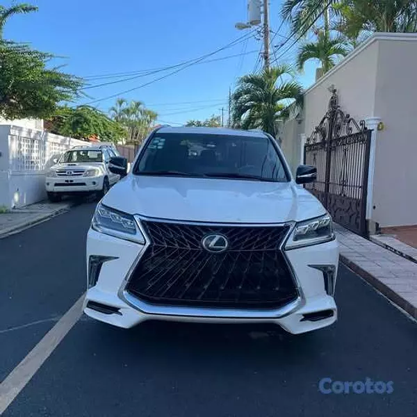 jeepetas y camionetas - 2016 Lexus LX 570 9