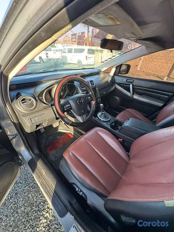 carros - Mazda CX 7 en excelente estado 4