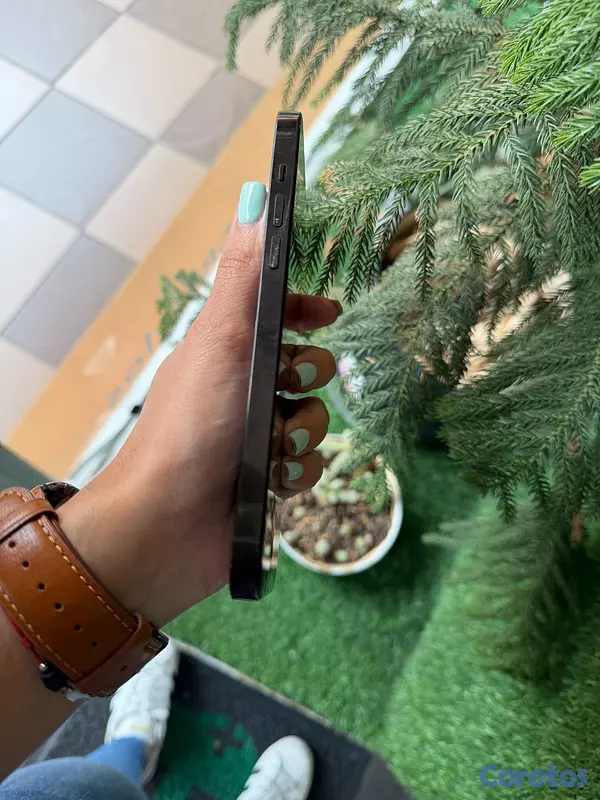 celulares y tabletas - Iphone 14 pro max 5