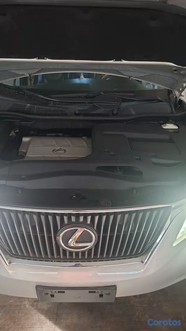 jeepetas y camionetas - Lexus - Rx 350 - Año 2012 - Automática - Usado 4