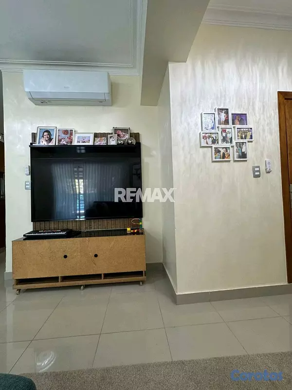 apartamentos - Apartamento en Venta en Viejo Arroyo Hondo 2H, 2.5B, 1P, 3re Piso 7