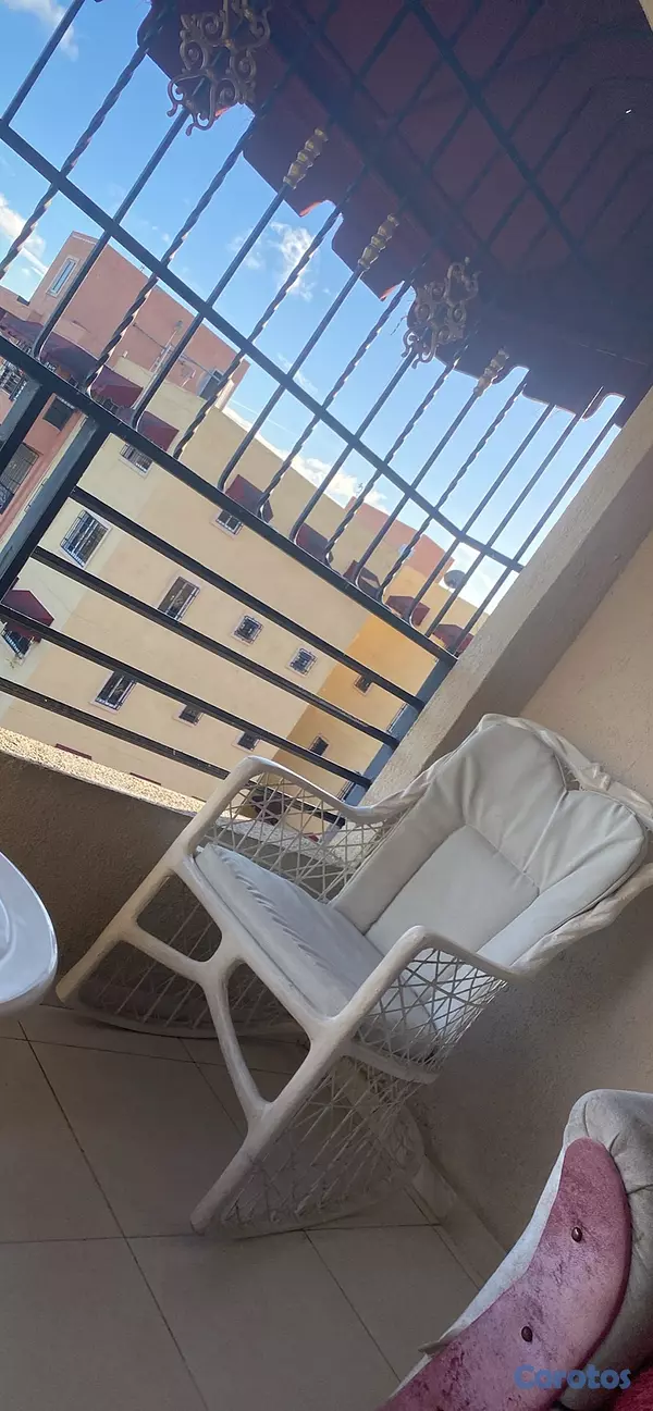 apartamentos - Se alquila habitación amueblada en apartamento compartido para mujeres  2