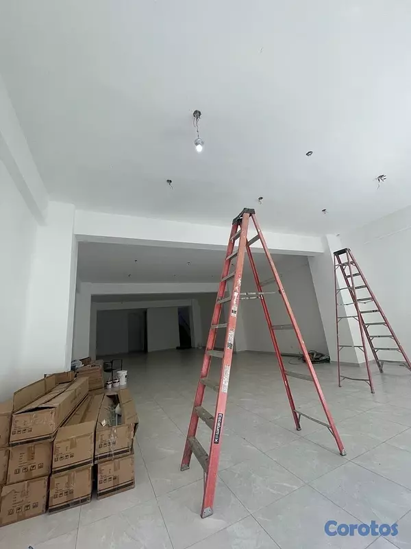 oficinas y locales comerciales - LOCAL COMERCIAL 3
