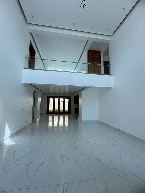 casas - Se Vende Casa Moderna en Llanos de Gurabo 8