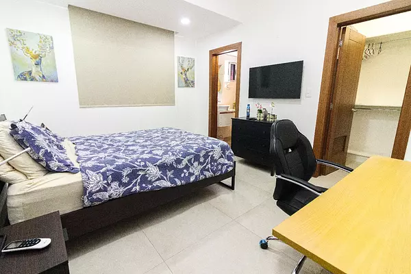 apartamentos - Alquilo apartamento amueblado en Evaristo Morales  9