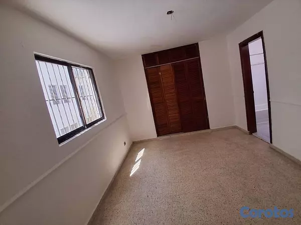 casas - Casa de dos niveles en venta en El Millon 8