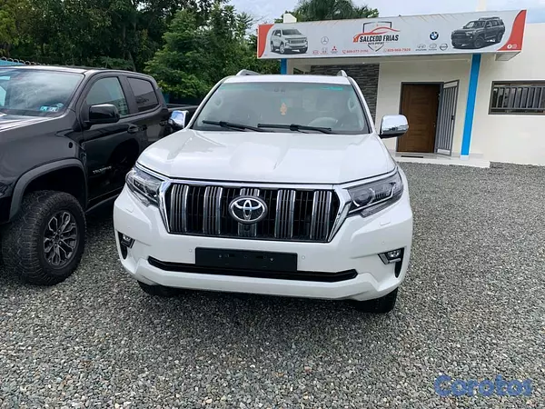 jeepetas y camionetas - Toyota prado land Cruiser  3