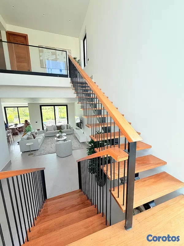 casas vacacionales y villas - venta de Villa de lujo con piscina y playa cerca en playa nueva Romana amueblada 16