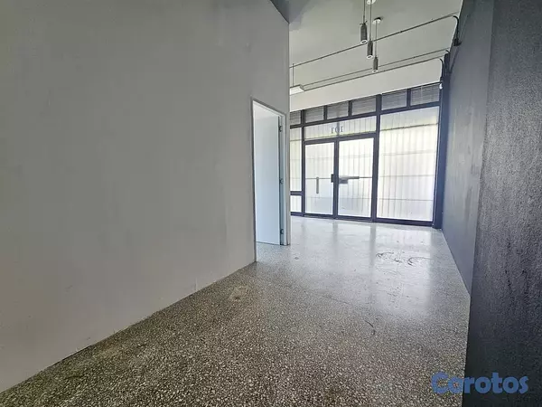 oficinas y locales comerciales - Alquiler primer nivel Esperilla  2