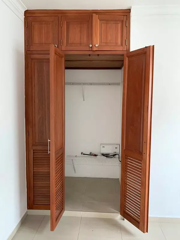 apartamentos - Alquiler con LB
GAZCUE
1 Hab
1,5 Baños
Hab de servicio
1 parqueo
USD$ 800 1