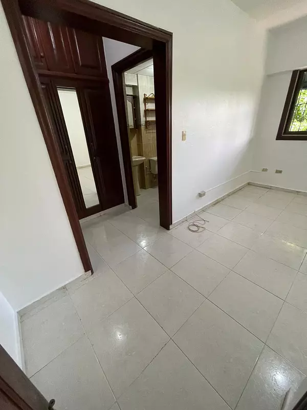 apartamentos - Vendo apartamento en la Av. Independencia  8