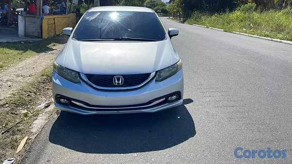 carros - Honda civic 2014 disponible para renta 8