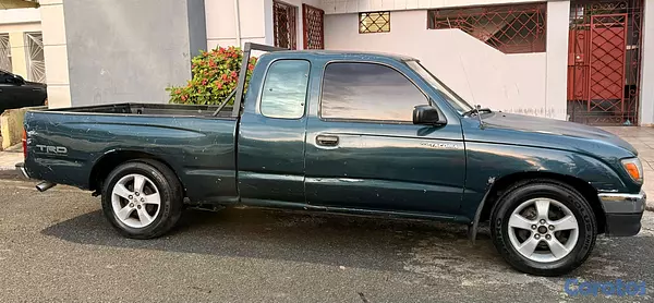 jeepetas y camionetas - Toyota tacoma 1997 4