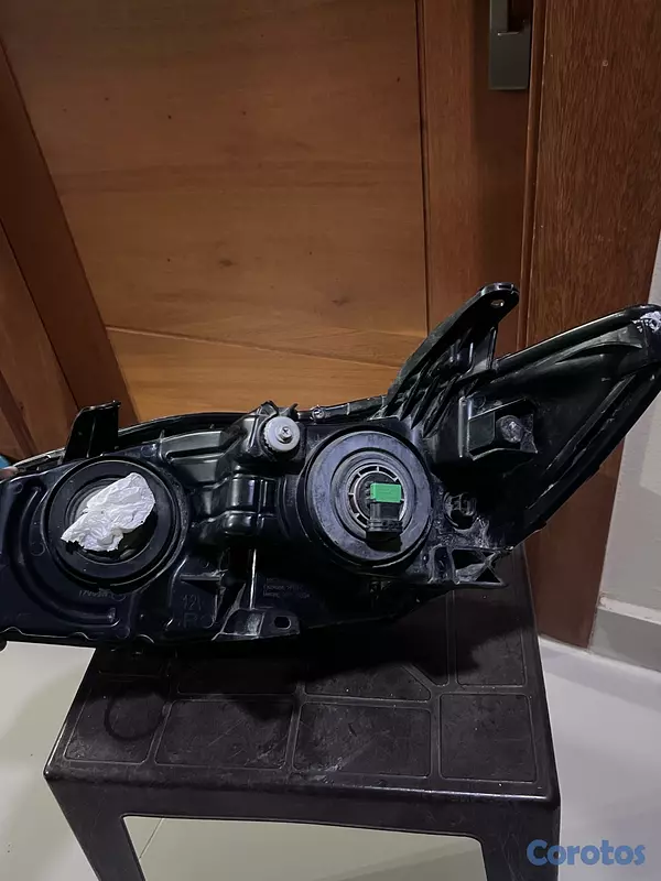 repuestos - faros delanteros de Toyota Camry 2015-2017  3