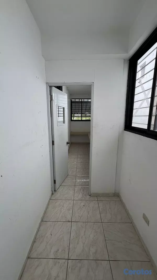 oficinas y locales comerciales - LOCAL COMERCIAL  6
