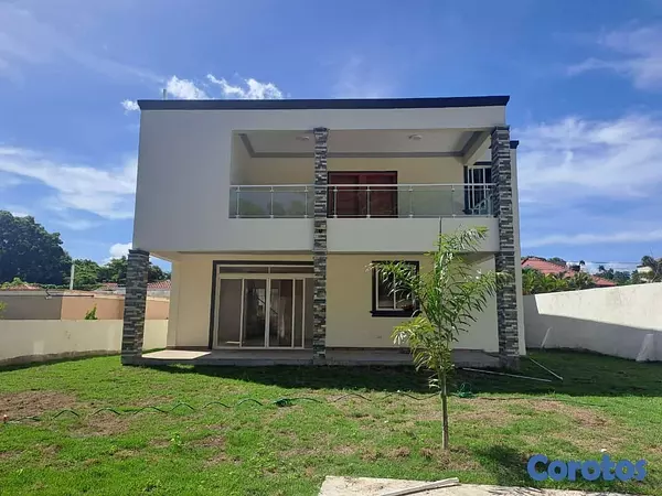 casas - SE VENDE HERMOSA CASA EN RESIDENCIAL PUERTO PLATA 2