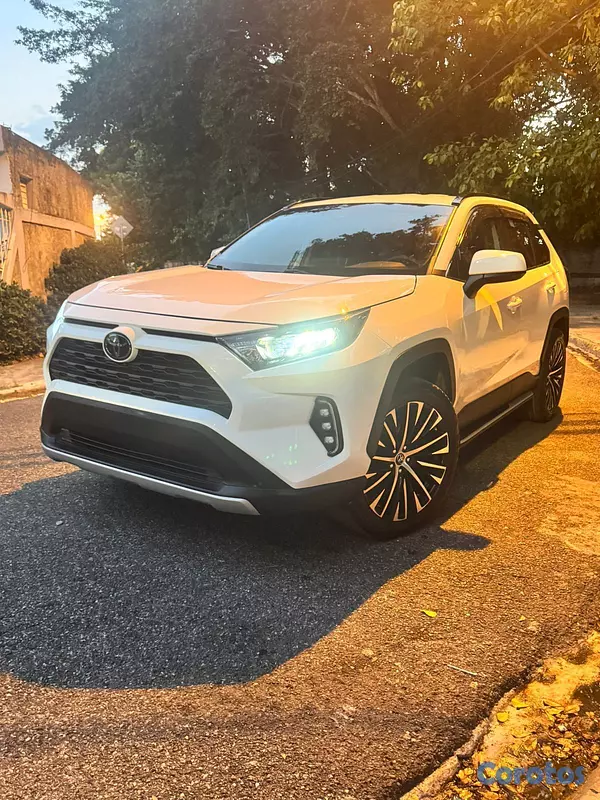otros vehiculos - Toyota Rav4 Le Plus 2021 4