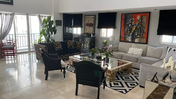 penthouses - Penthouse de 3 niveles en Venta Piantini con Balcón y Terraza 5