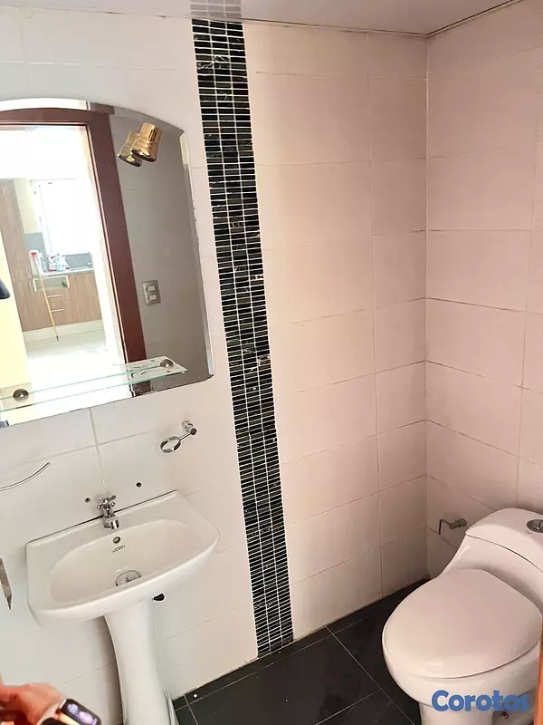 apartamentos - Urbanización Real – Amplio Apartamento en Alquiler | 3er Piso.  9