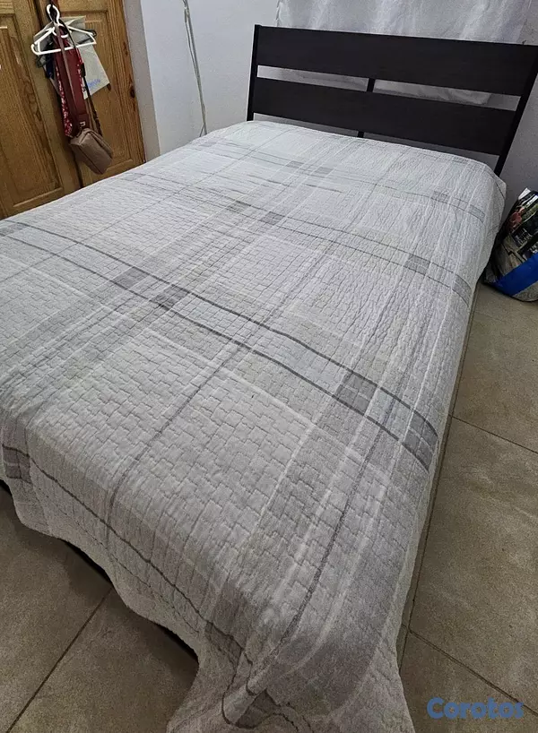 muebles y colchones - Cama tamaño full con colchón y colcha incluida 3