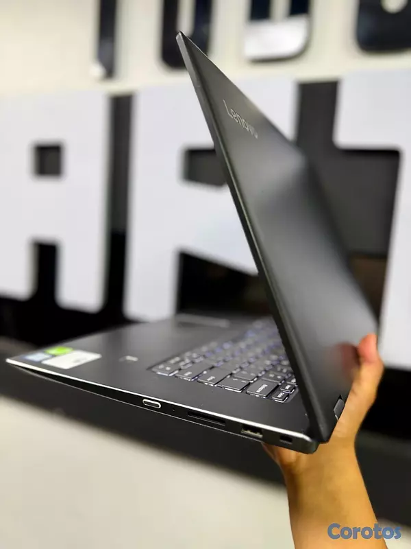 computadoras y laptops - Lenovo Flex 5 con gráficos dedicado para multimedia i7 8th 512gb ssd 16gb ram  5