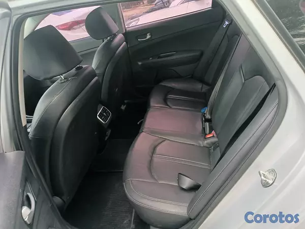 carros - KIA K5 2019 GRIS  9