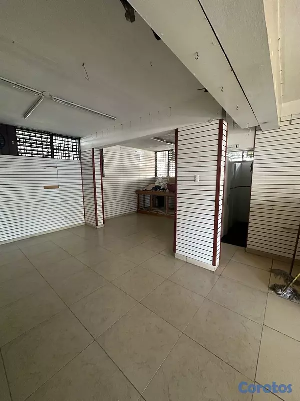 oficinas y locales comerciales - LOCAL COMERCIAL 3