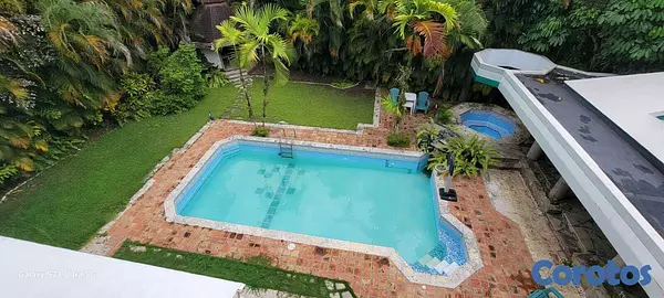 casas - VENDO Hermosa Casa con 1,214 Metros En Lomas de Arroyo Hondo
CODIGO: PD477 8