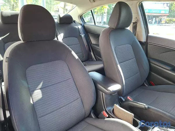 carros - KIA FORTE 2018 - Único dueño - Seguro Full Pago 6