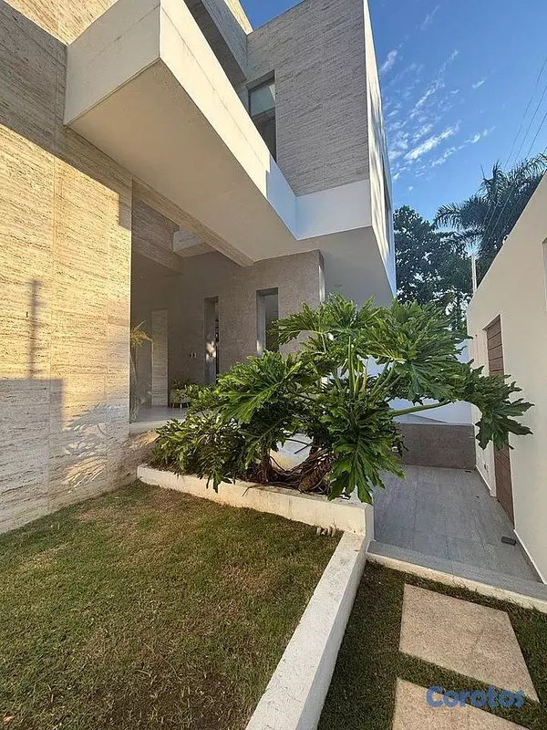 casas - Casa de 4 habitaciones 4 baños en alquiler en Viej 11